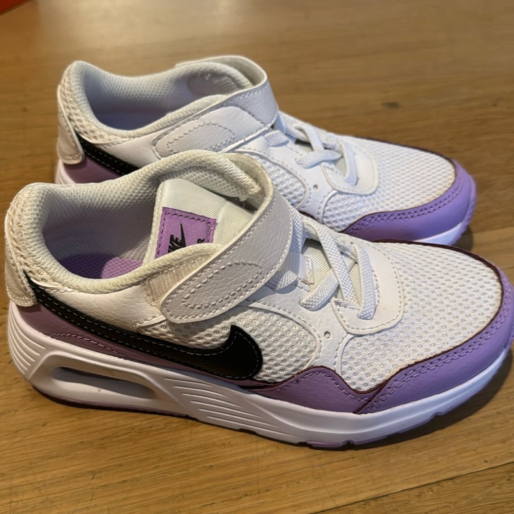New size 13 Nike sneakers